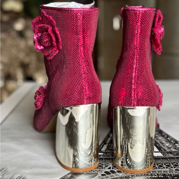 Elegant Pink Sequin Women's Boots with Silver Heels - Picture 3 of 8